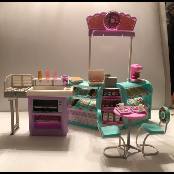 barbie donut shop